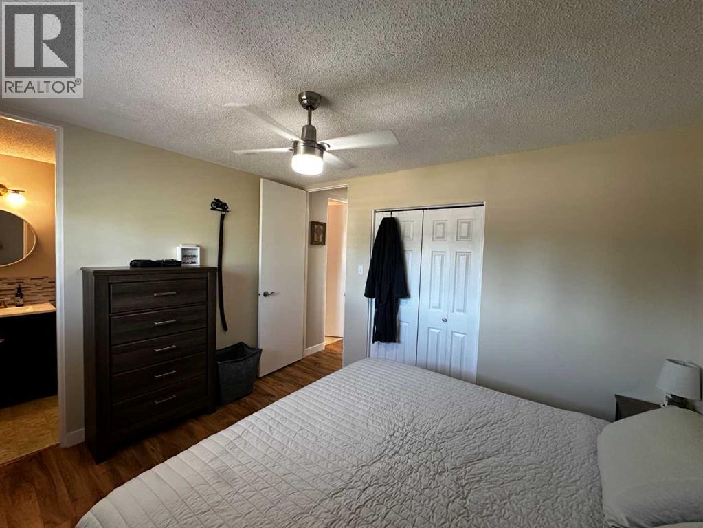 129 Greenview Close N - 15