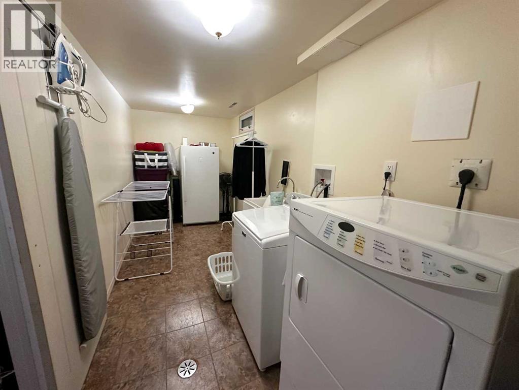 129 Greenview Close N - Image 21