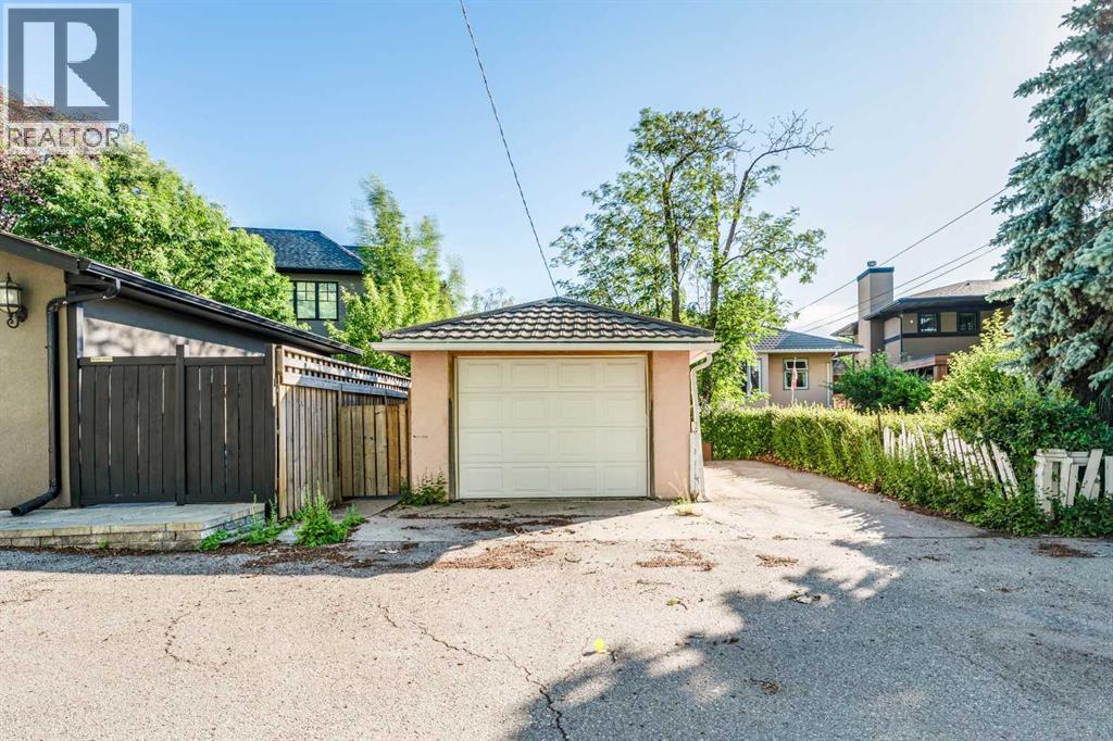 1122 9 Street NW - Image 25
