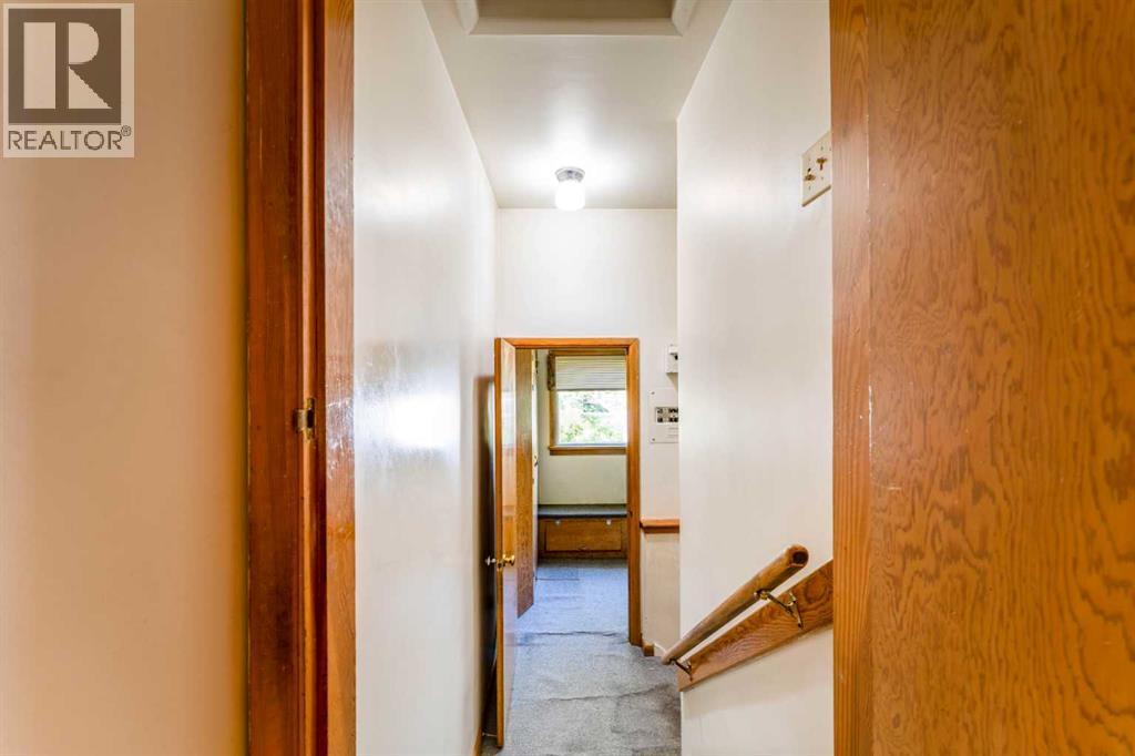 1122 9 Street NW - Image 13