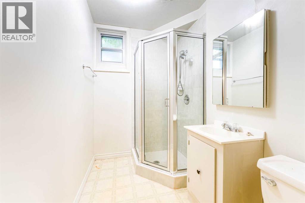 1122 9 Street NW - Image 20