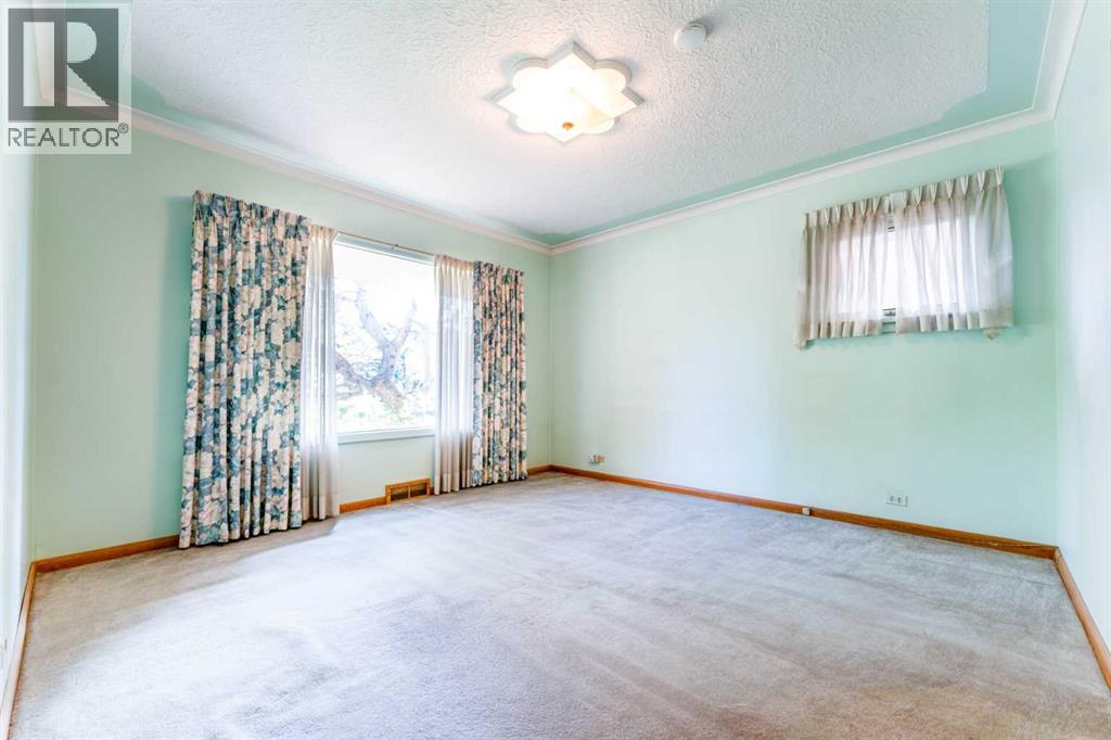 1122 9 Street NW - Image 11