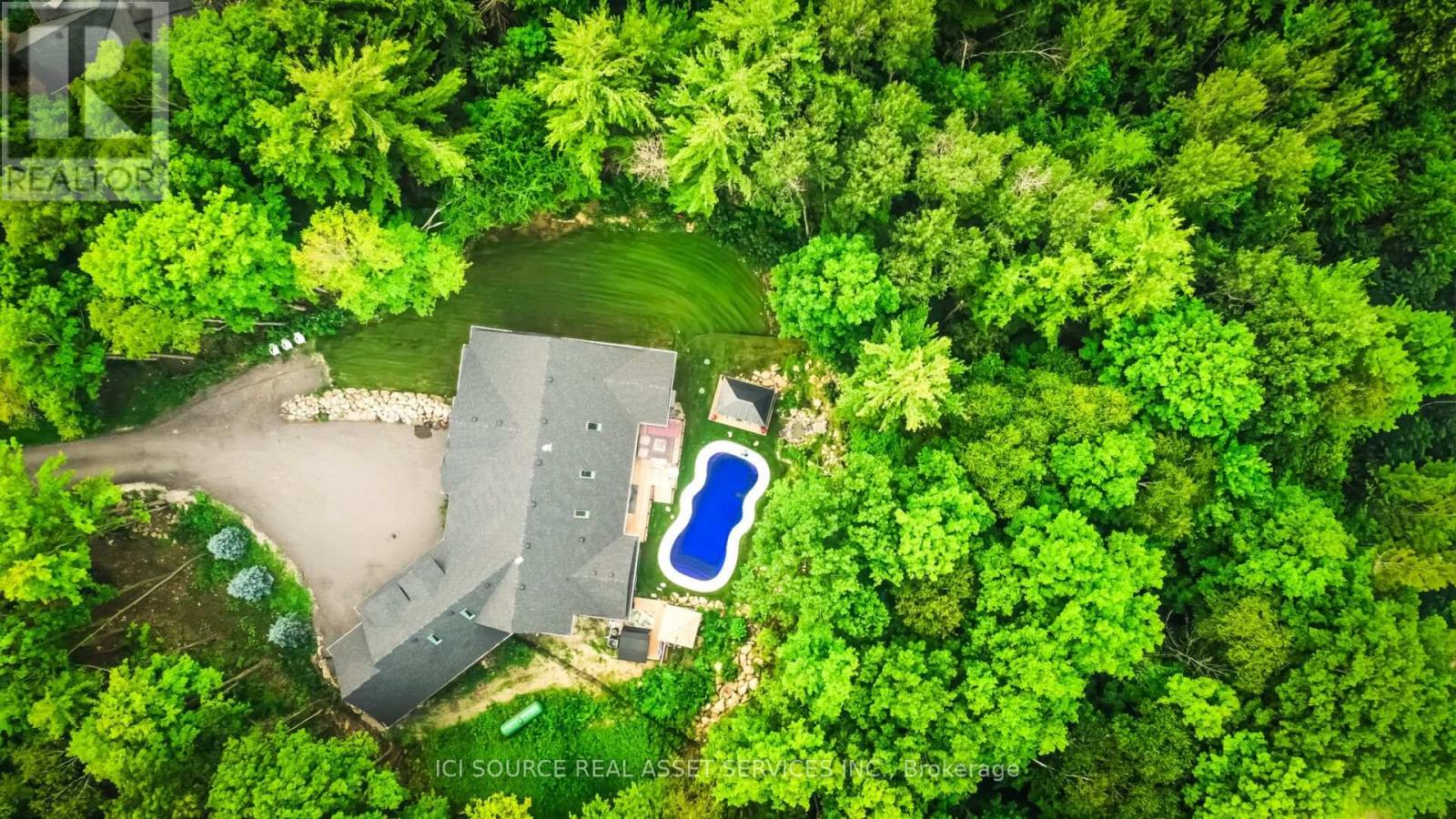 13 TIMBERRUN COURT - 4