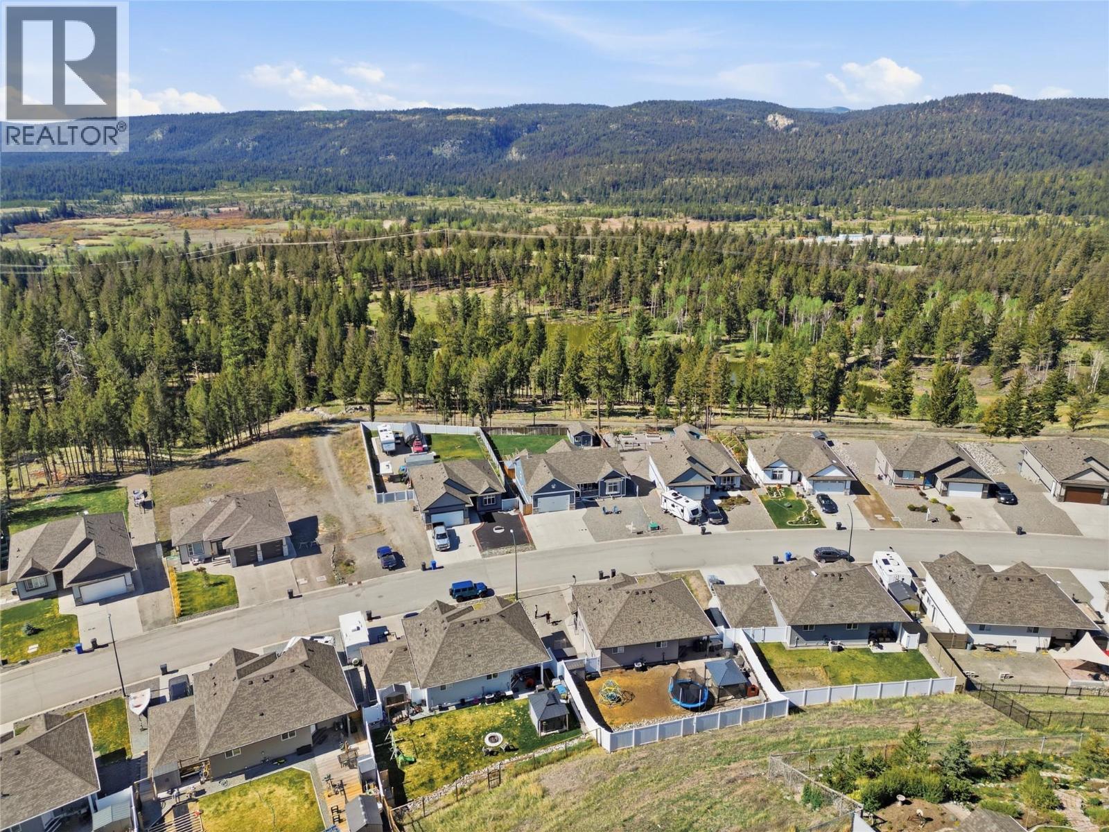 440 Daladon Drive, Logan Lake