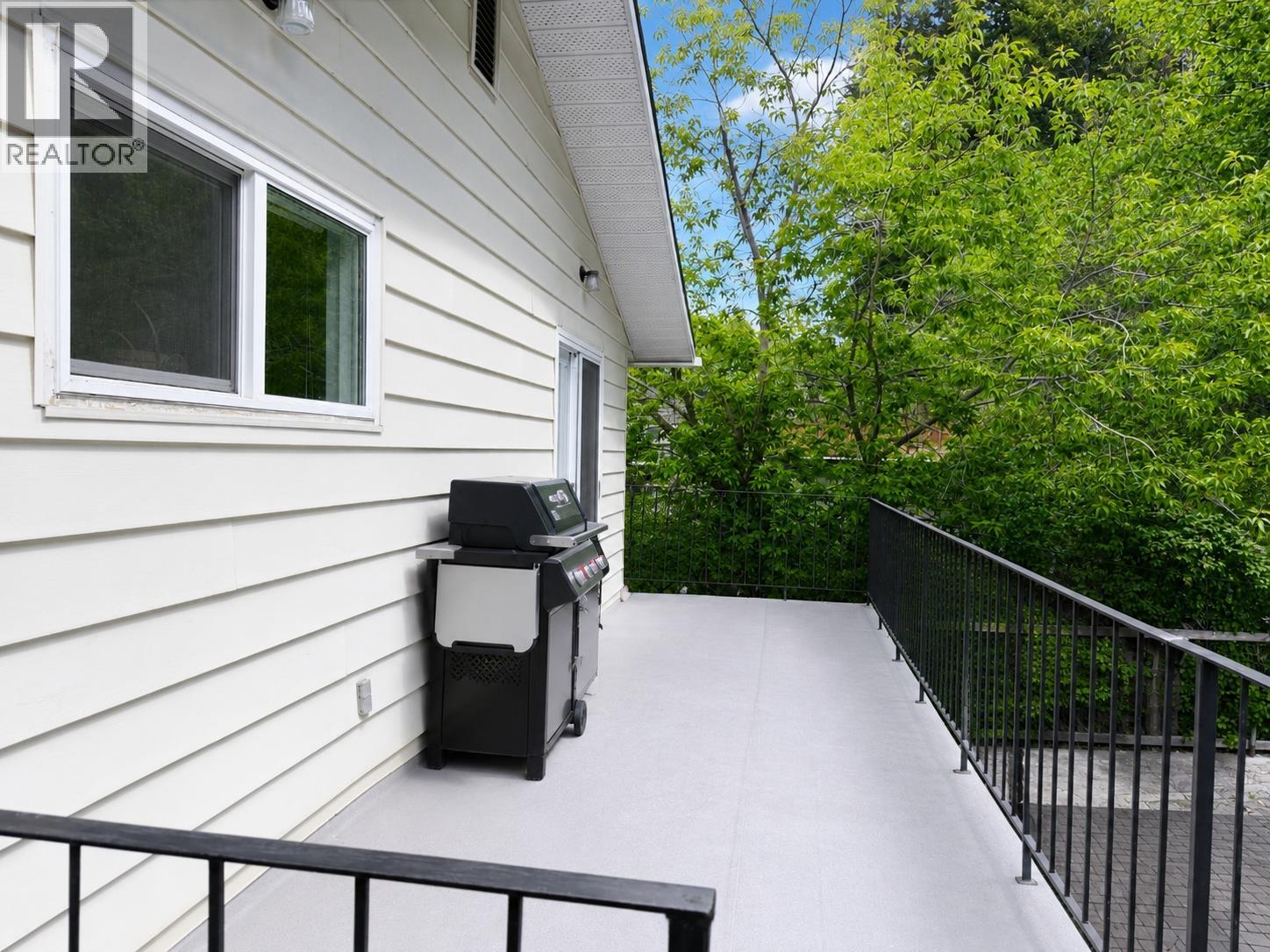 66 WALLINGER Avenue - 9