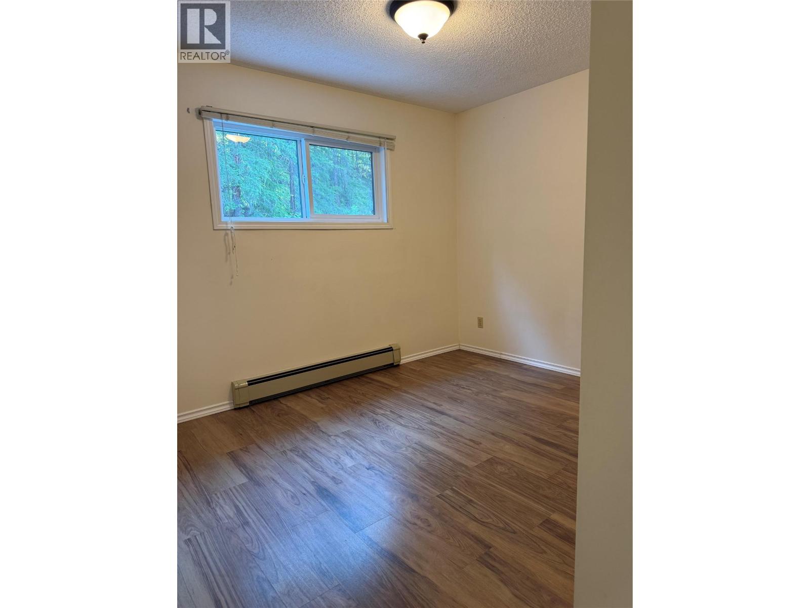 66 WALLINGER Avenue - 34