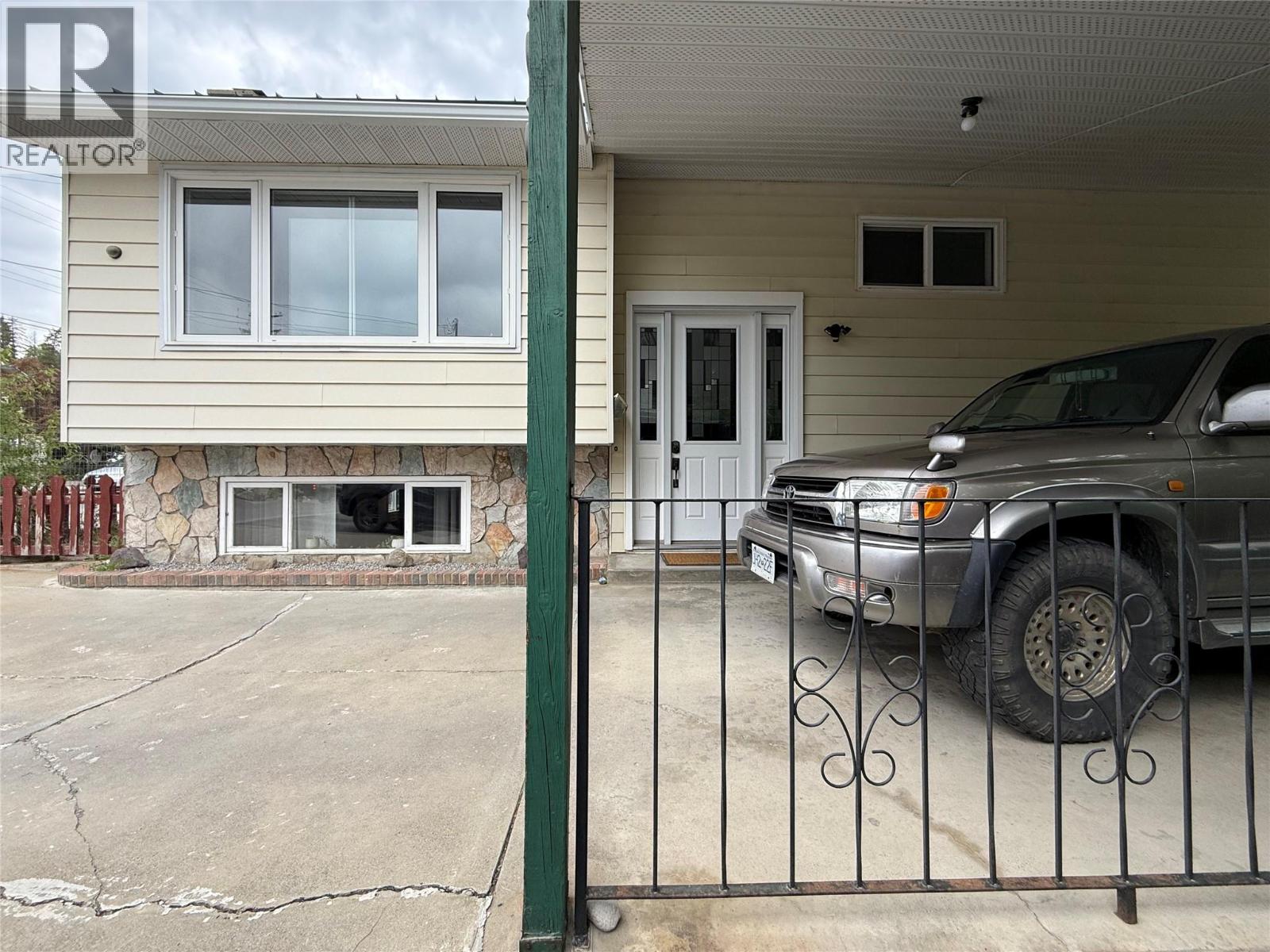66 WALLINGER Avenue - 60
