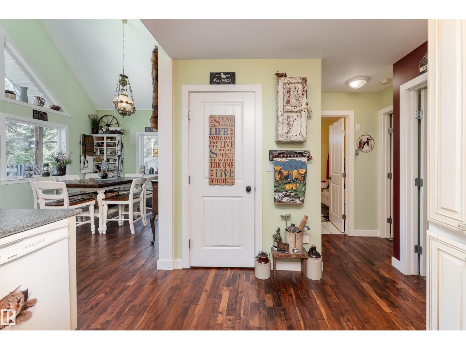 130 Lakeshore DR - Image 18
