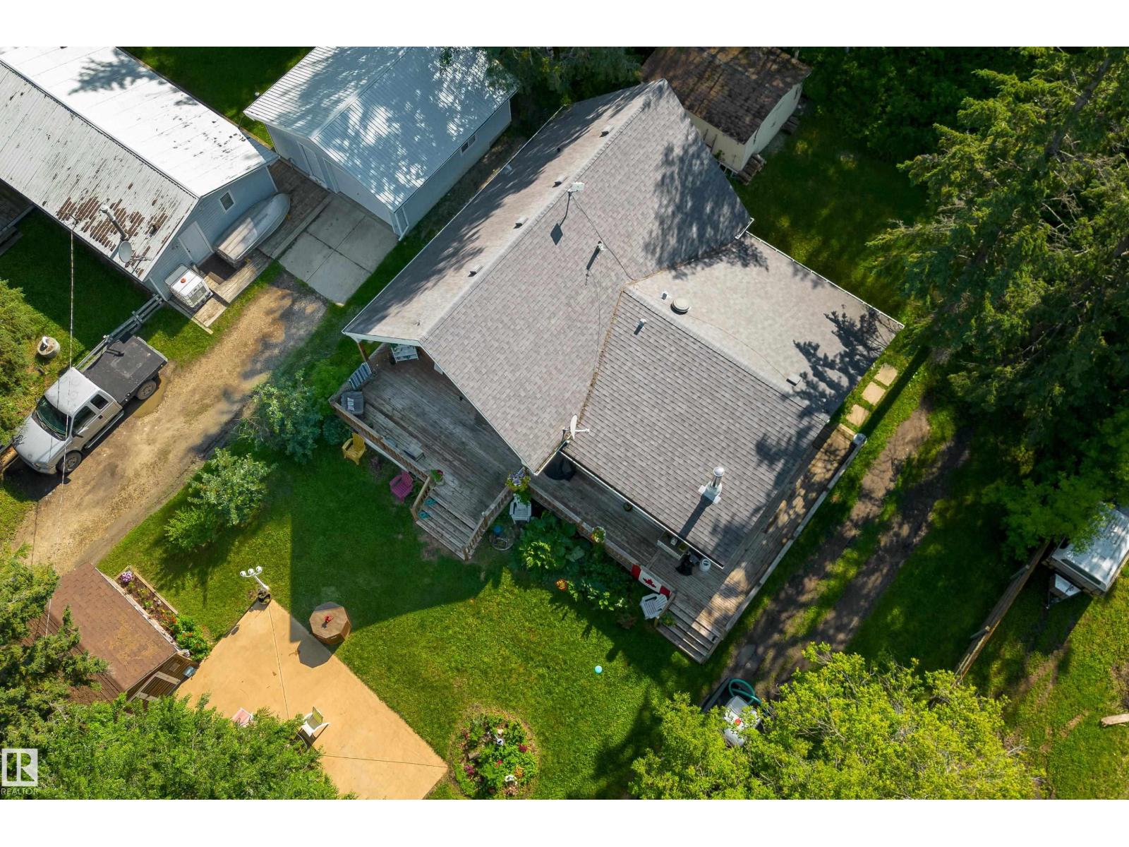 130 Lakeshore DR - 43
