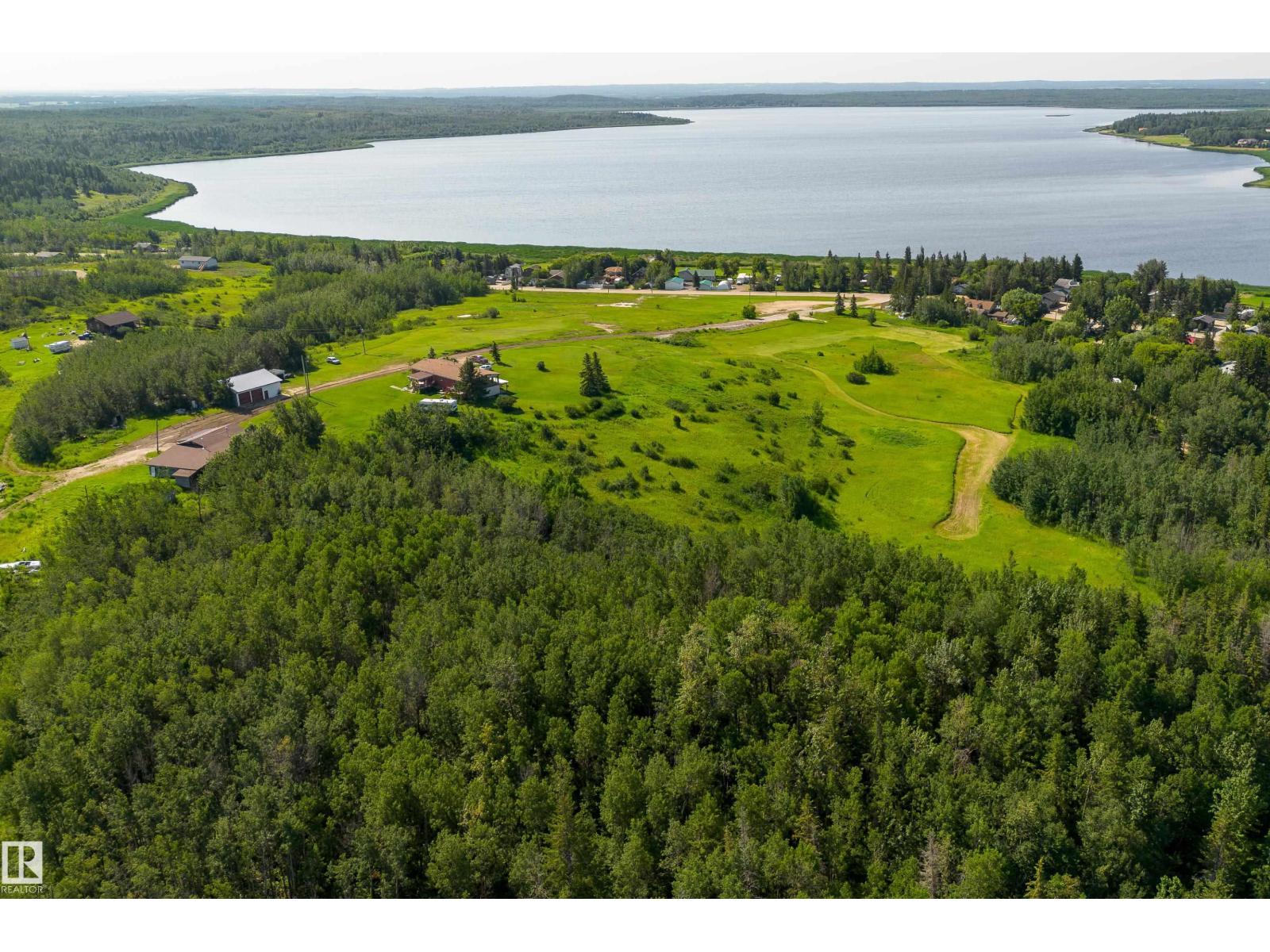 130 Lakeshore DR - Image 39