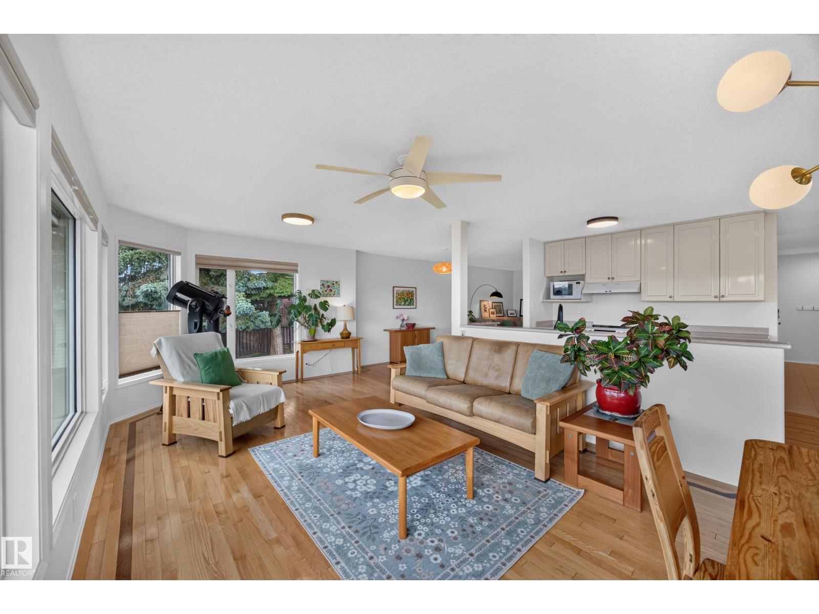 3411 103 AV NW - Image 9