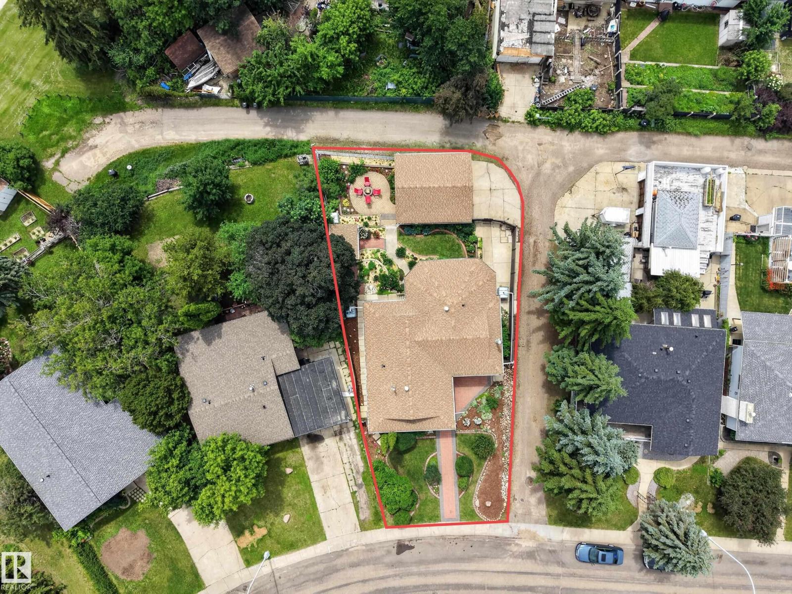 3411 103 AV NW - Image 34
