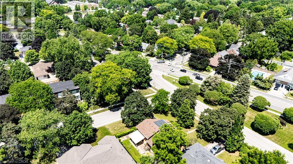 97 WESTMOUNT Road S - 1