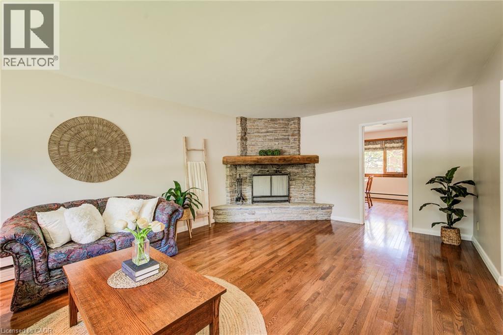 97 WESTMOUNT Road S - 12