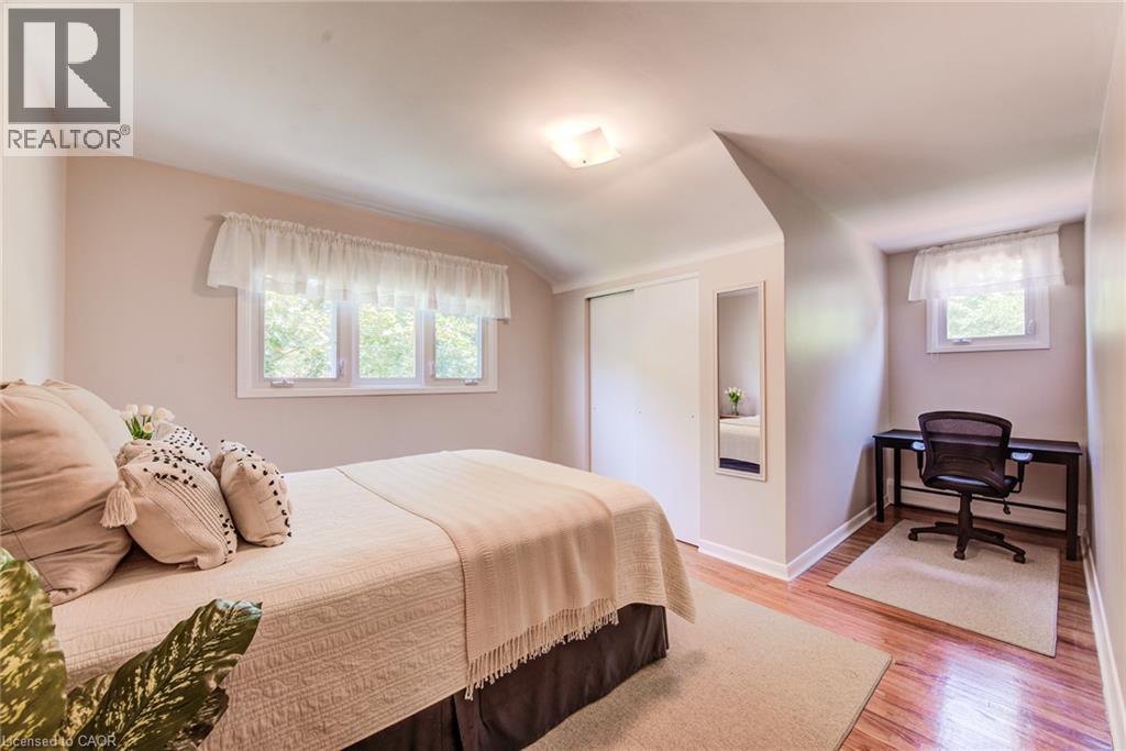 97 WESTMOUNT Road S - 26