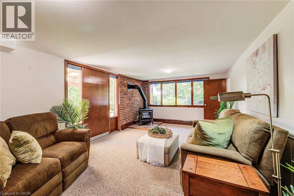 97 WESTMOUNT Road S - Image 34