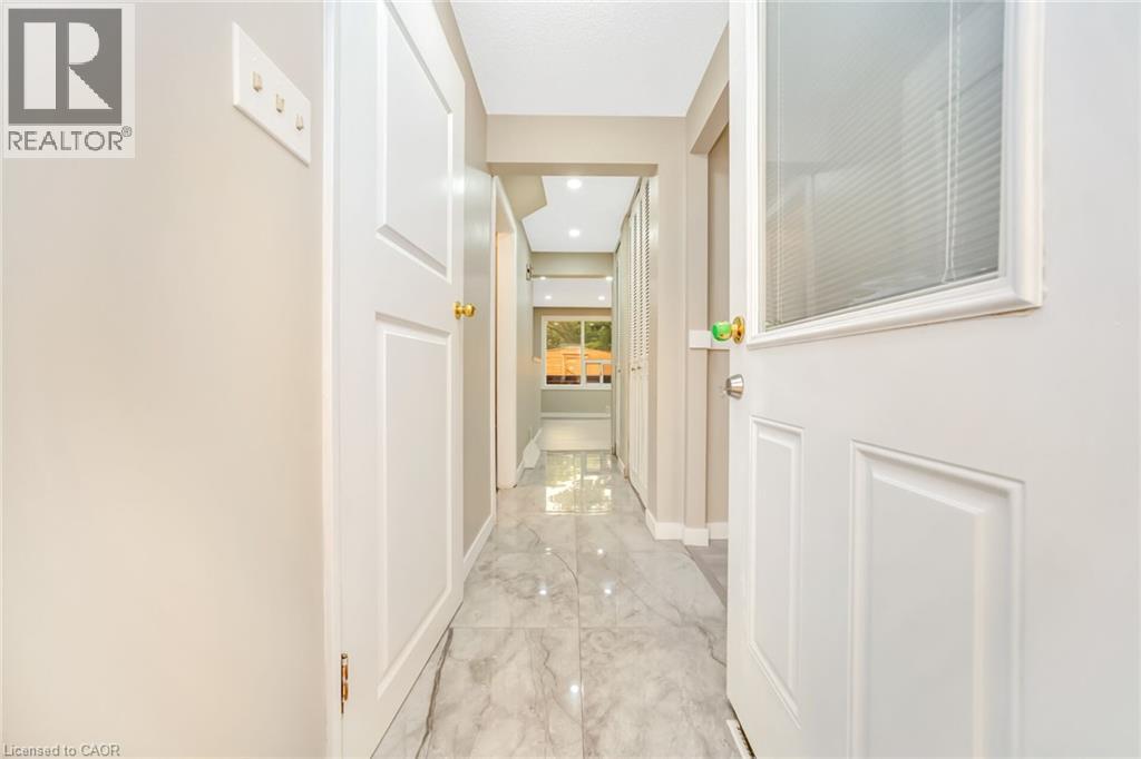 53 BURNS Drive - Image 4