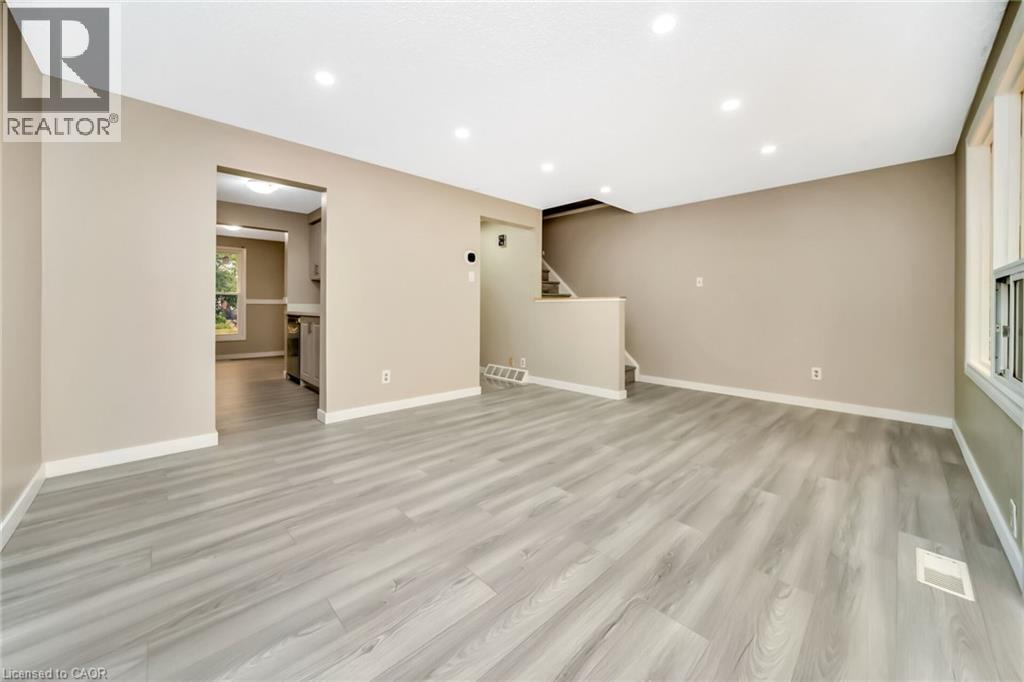 53 BURNS Drive - Image 10