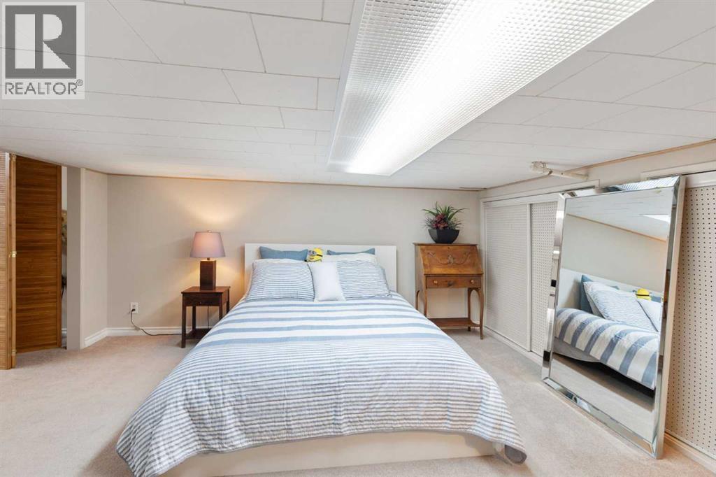 10720 Maplecrest Road SE - 32