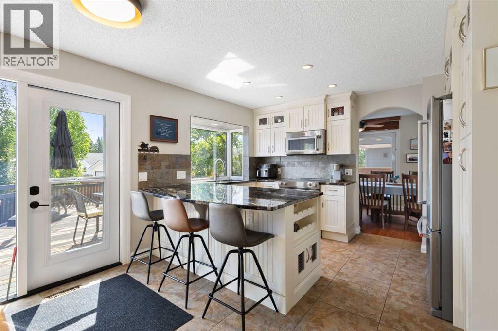 10720 Maplecrest Road SE - 6
