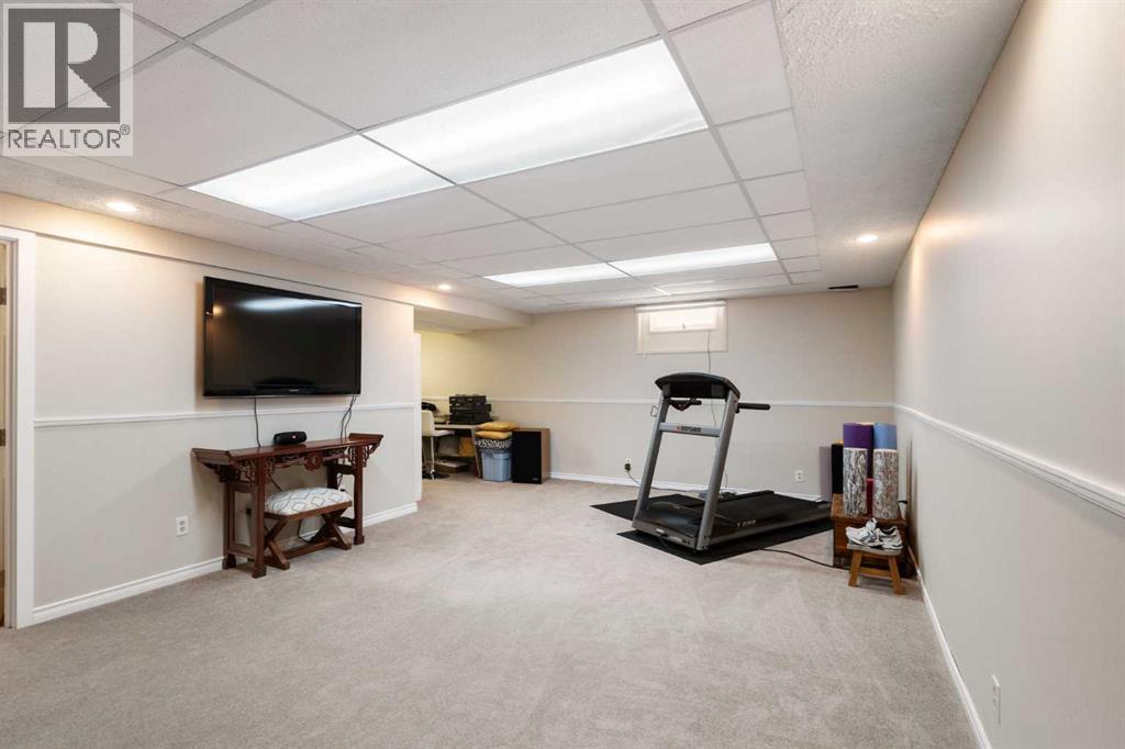10720 Maplecrest Road SE - 29
