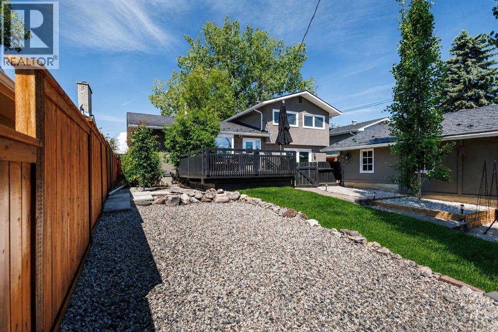 10720 Maplecrest Road SE - 36