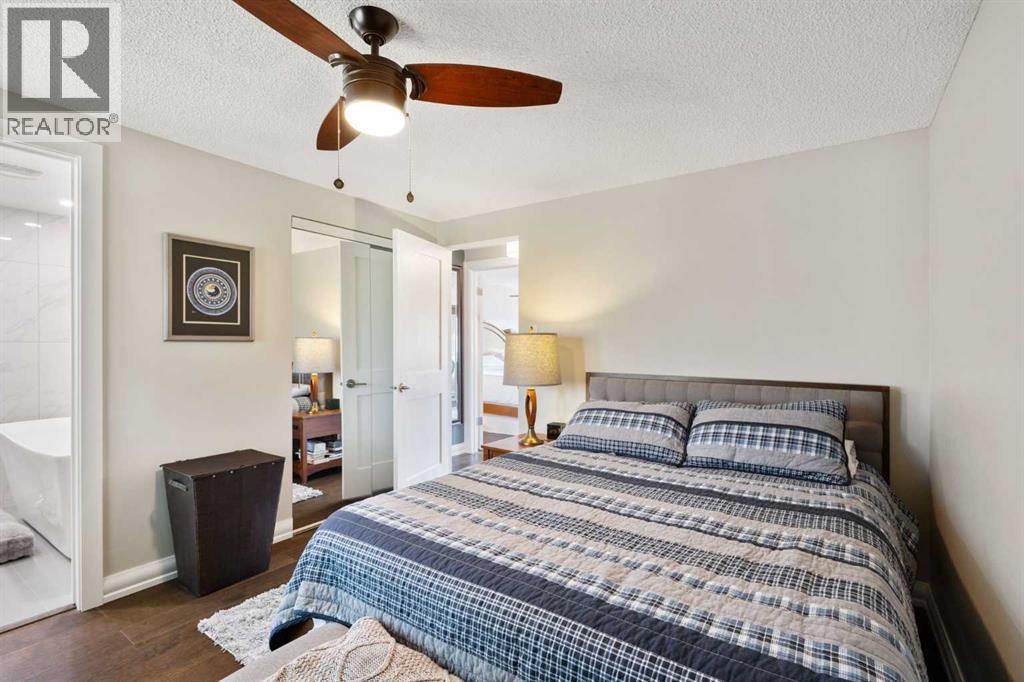10720 Maplecrest Road SE - 24