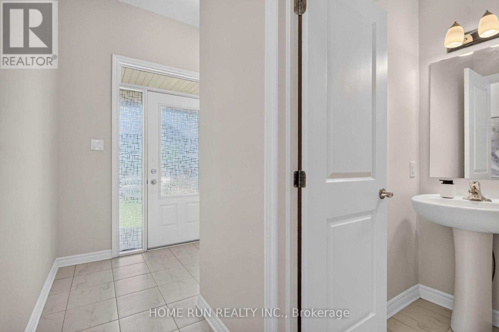 302 GRACKLE STREET - 3