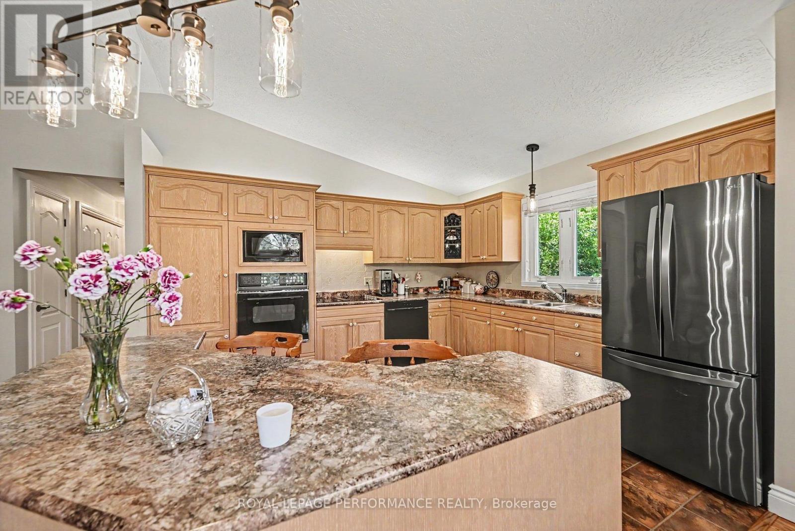 1401 HOLY CROSS BOULEVARD - 12