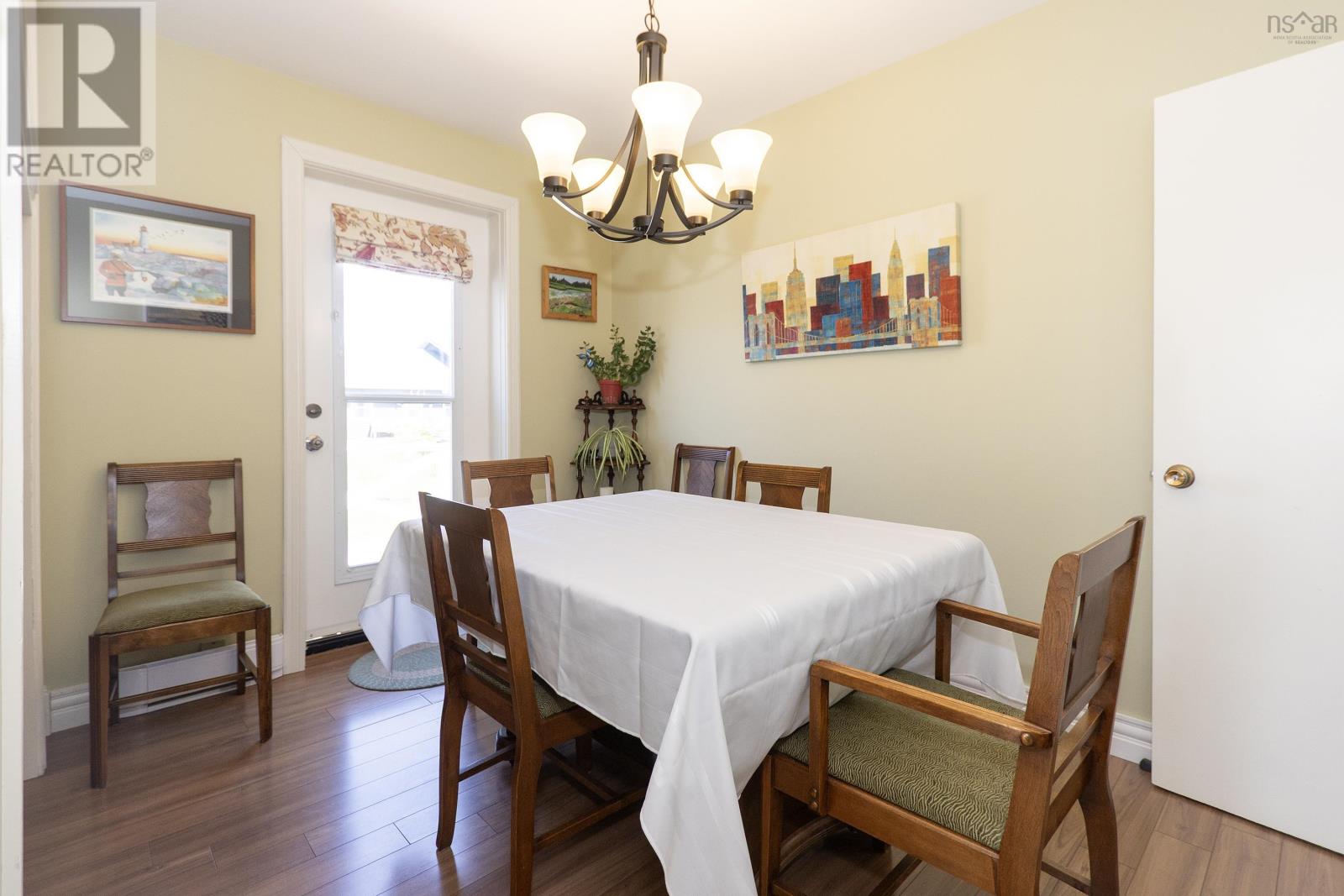 12 Central Avenue - 14