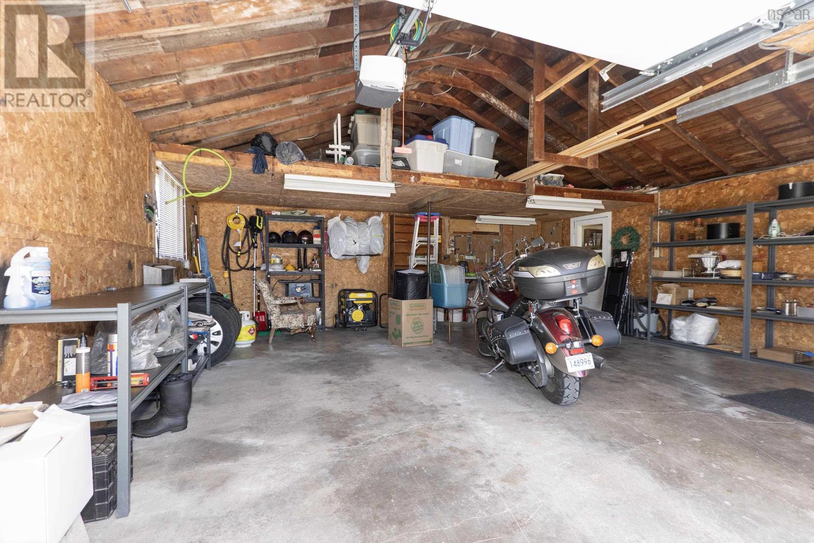 12 Central Avenue - 38