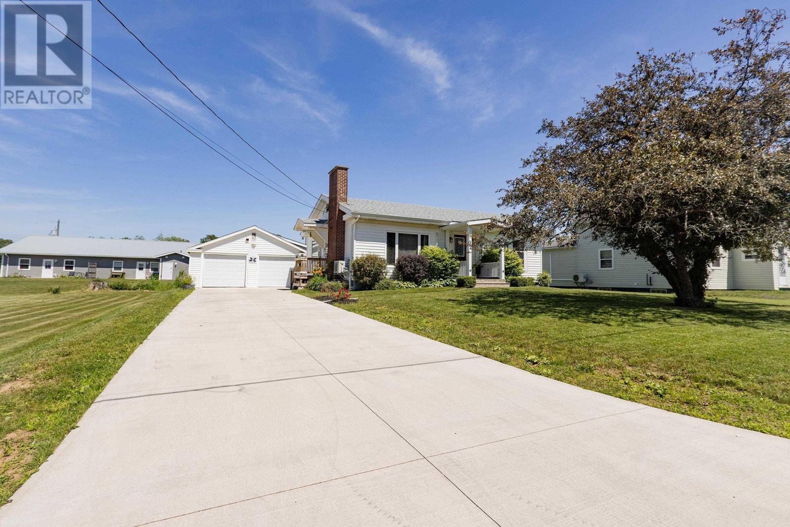 12 Central Avenue - 42