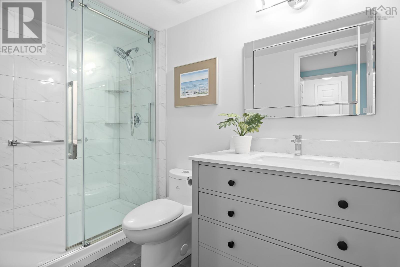 #104 1 Prince Street - 21