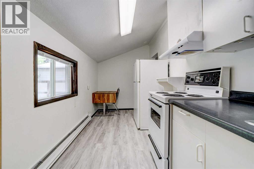 1225 84 Street - 14
