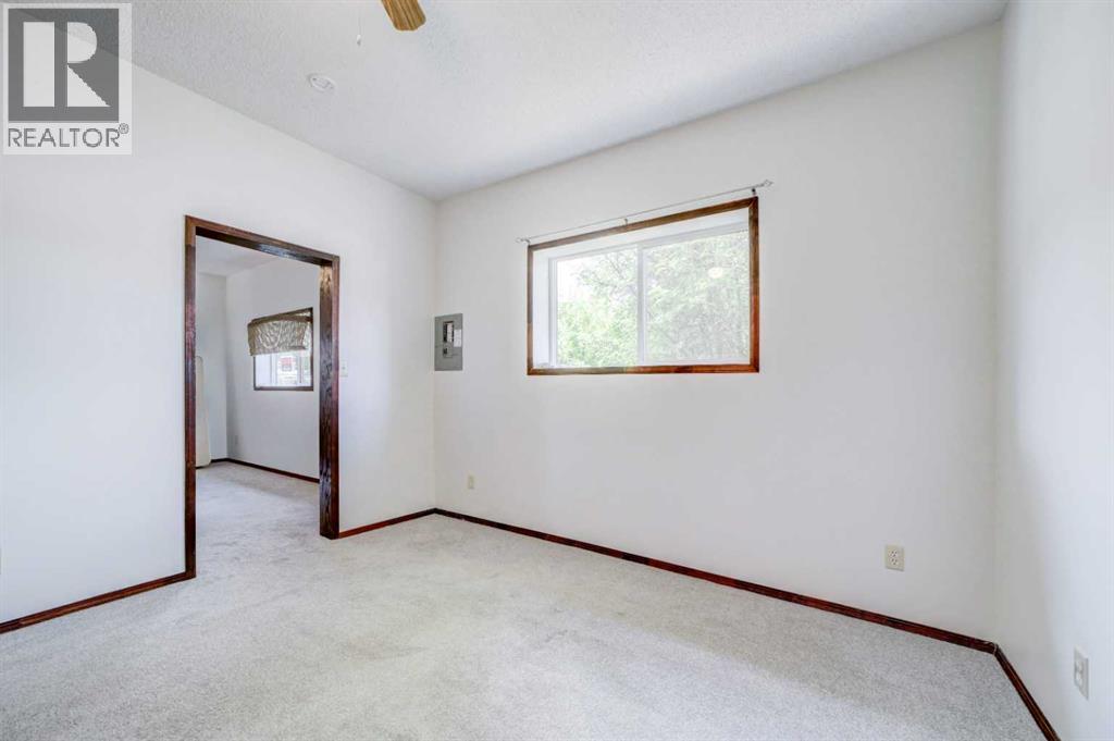 1225 84 Street - 18