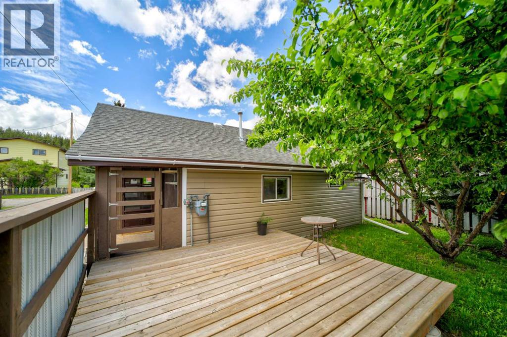 1225 84 Street - 30