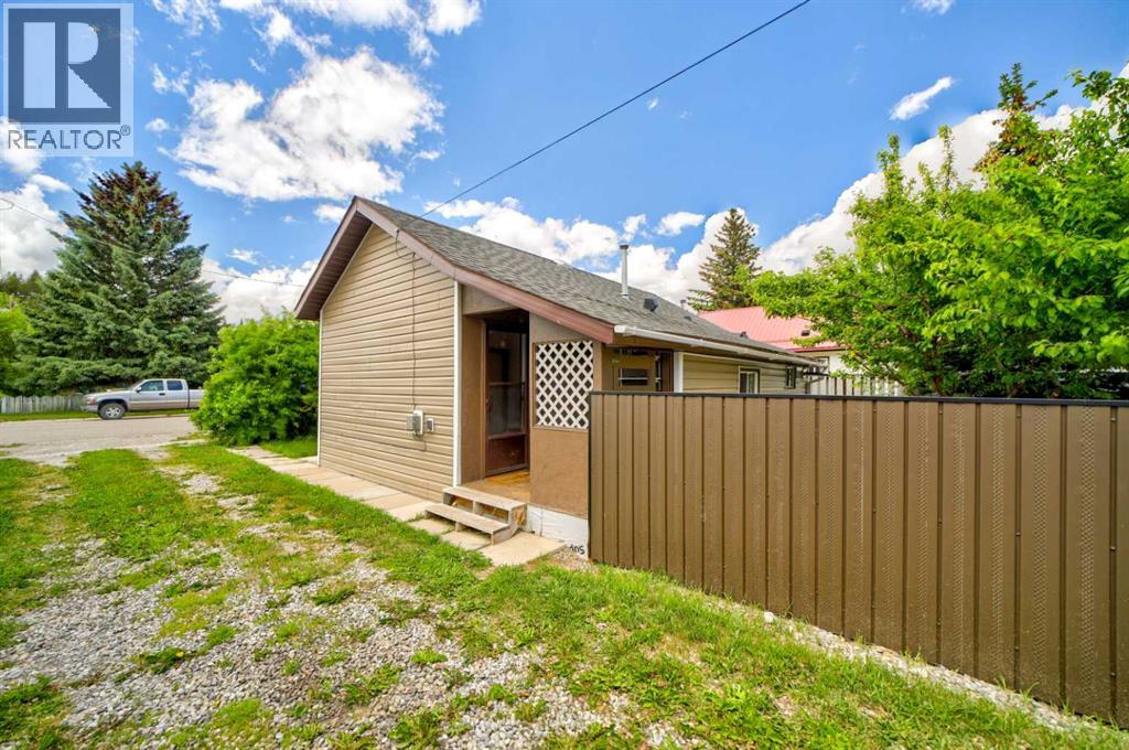 1225 84 Street - 28