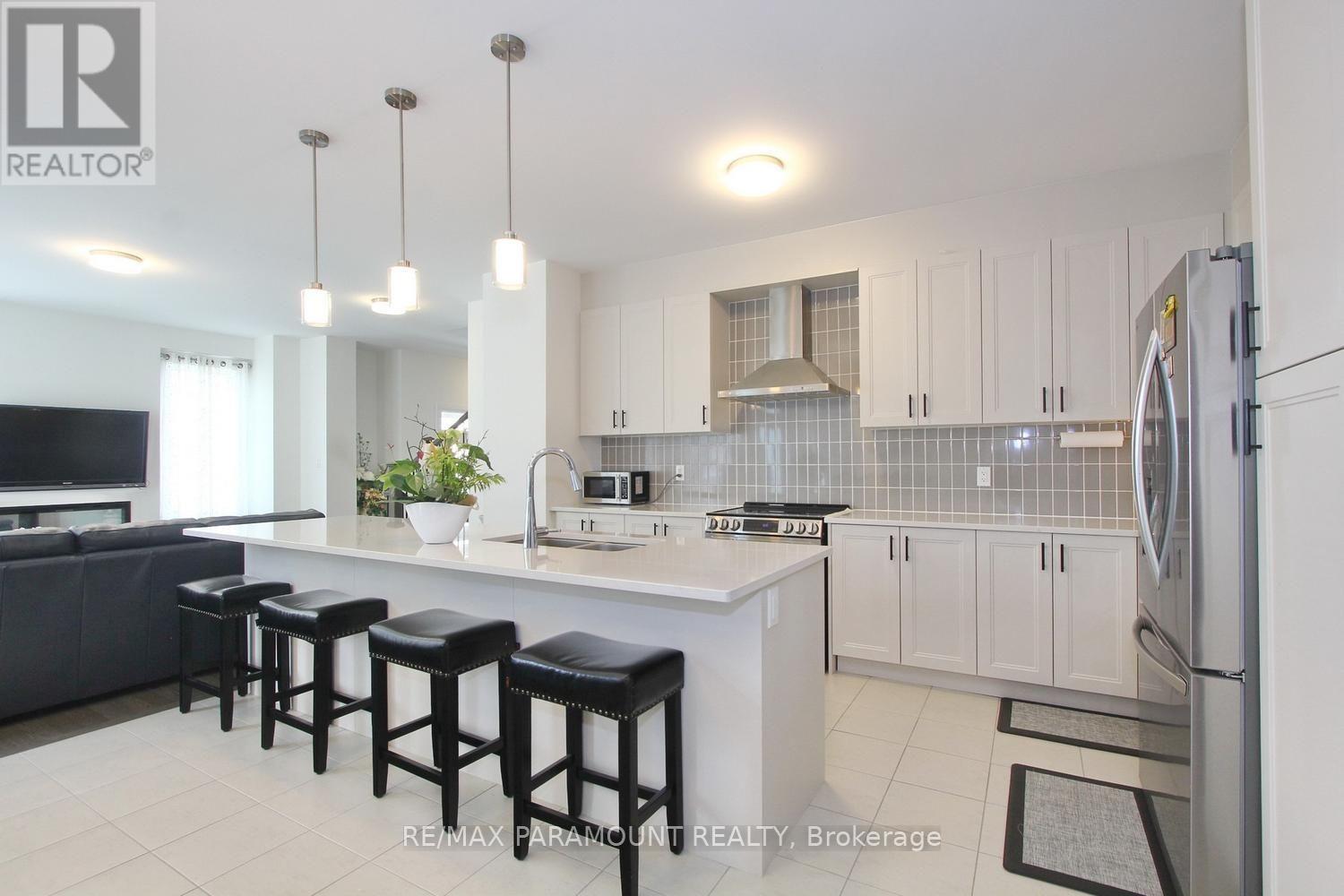 24 KINGS HILL DRIVE - Image 13