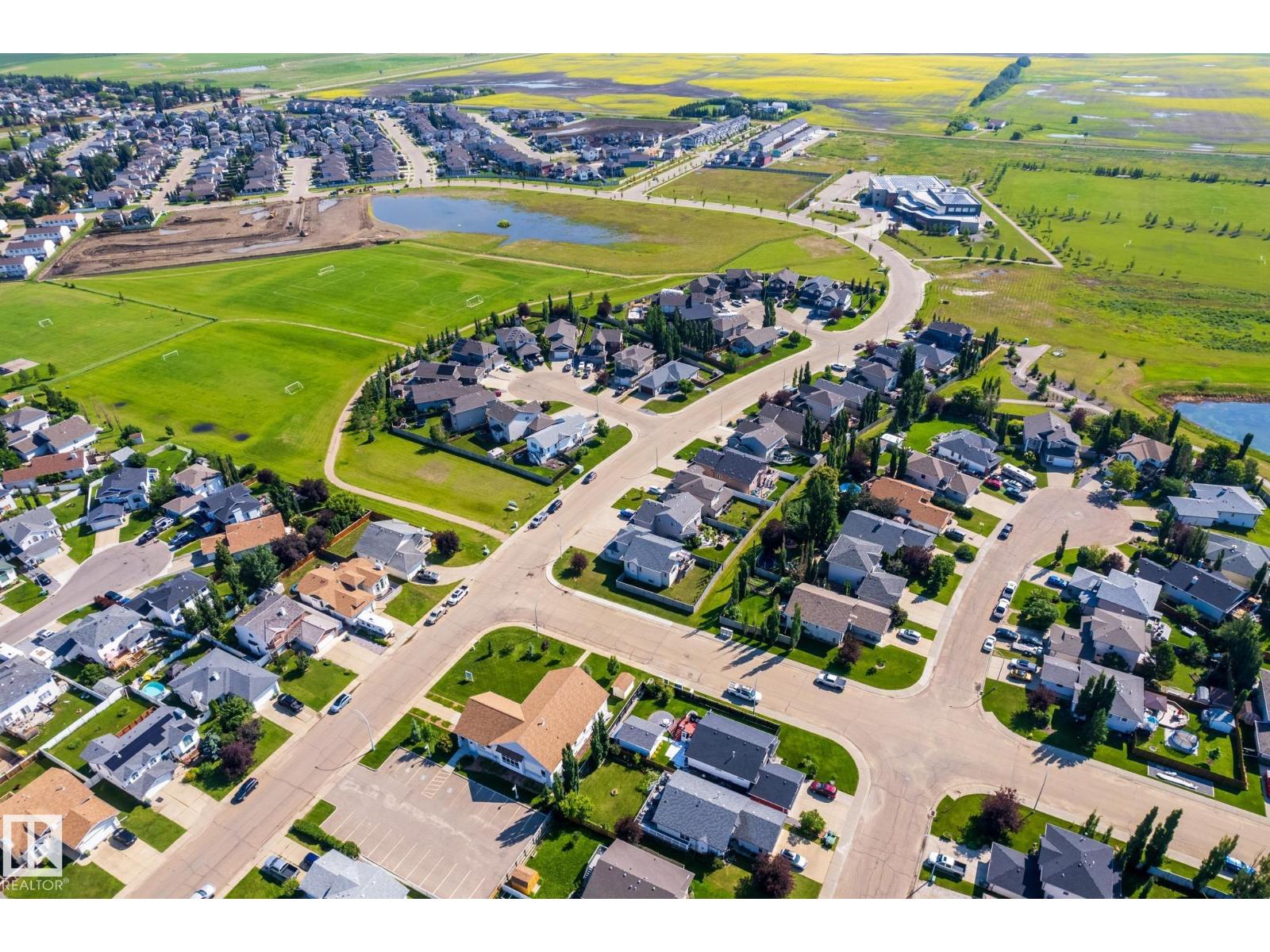 501 GRANDIN DR - 56