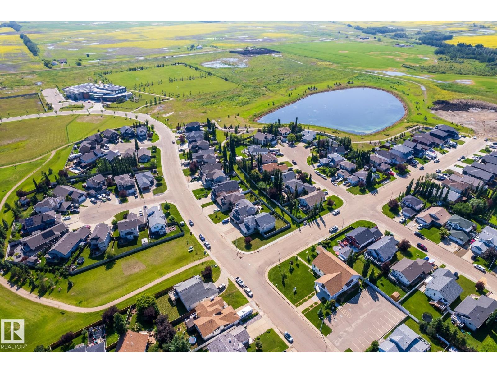 501 GRANDIN DR - 57