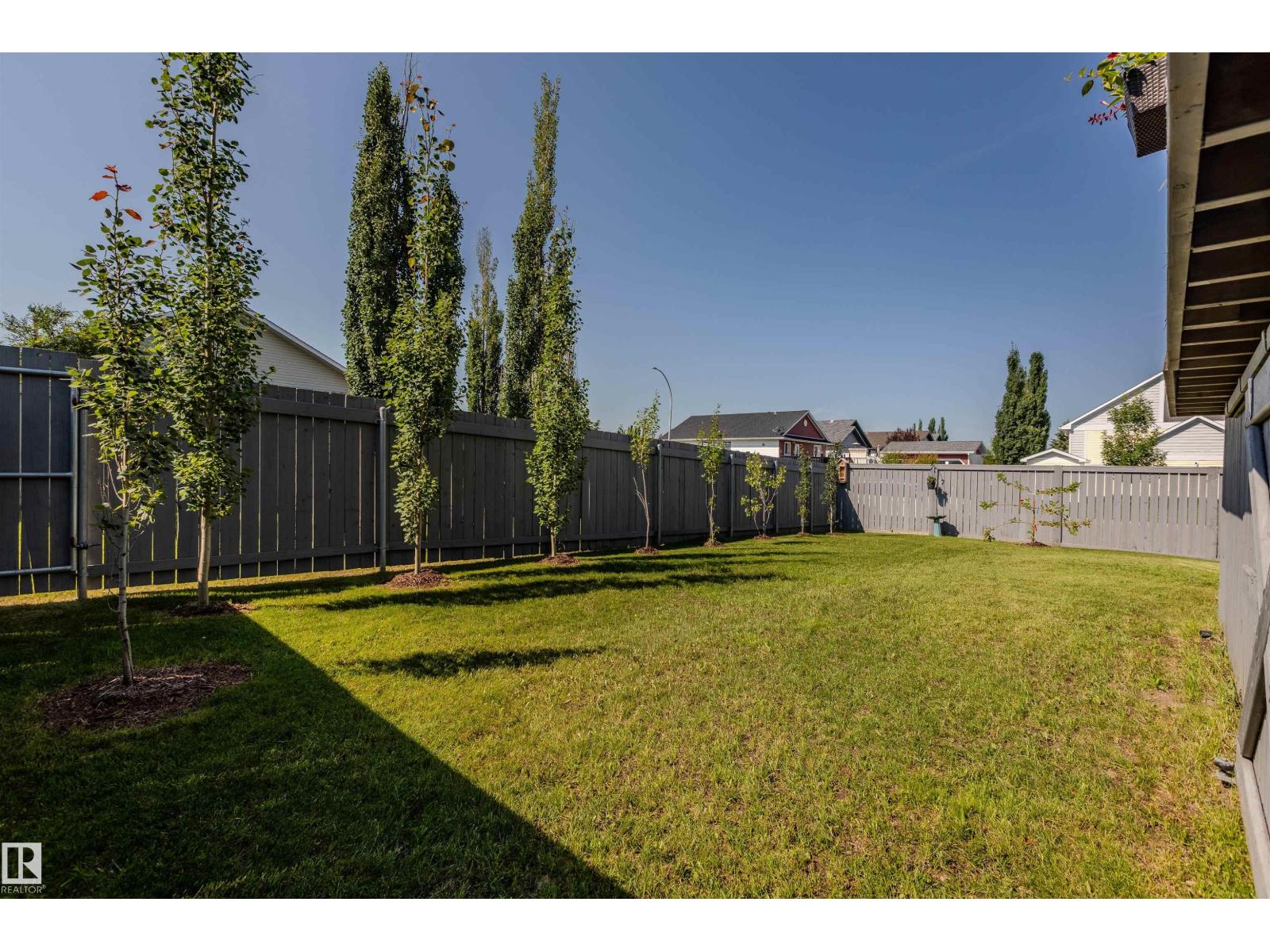 501 GRANDIN DR - 43