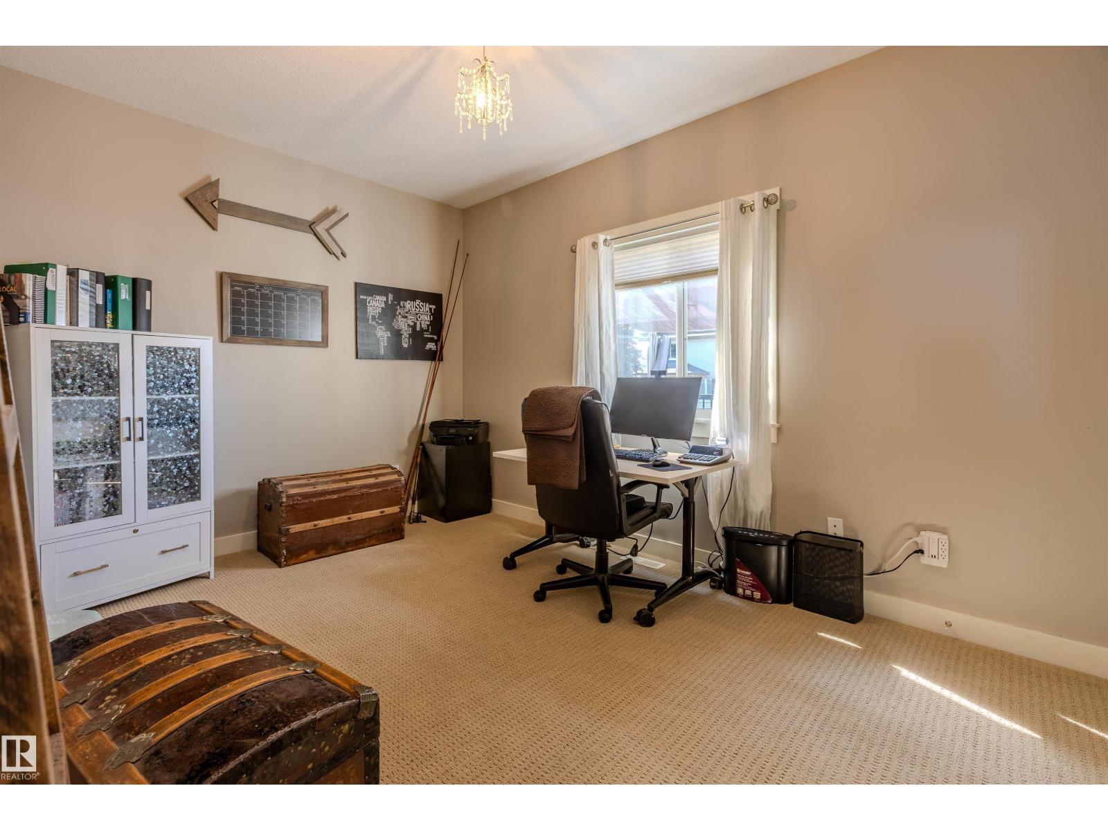 501 GRANDIN DR - 28