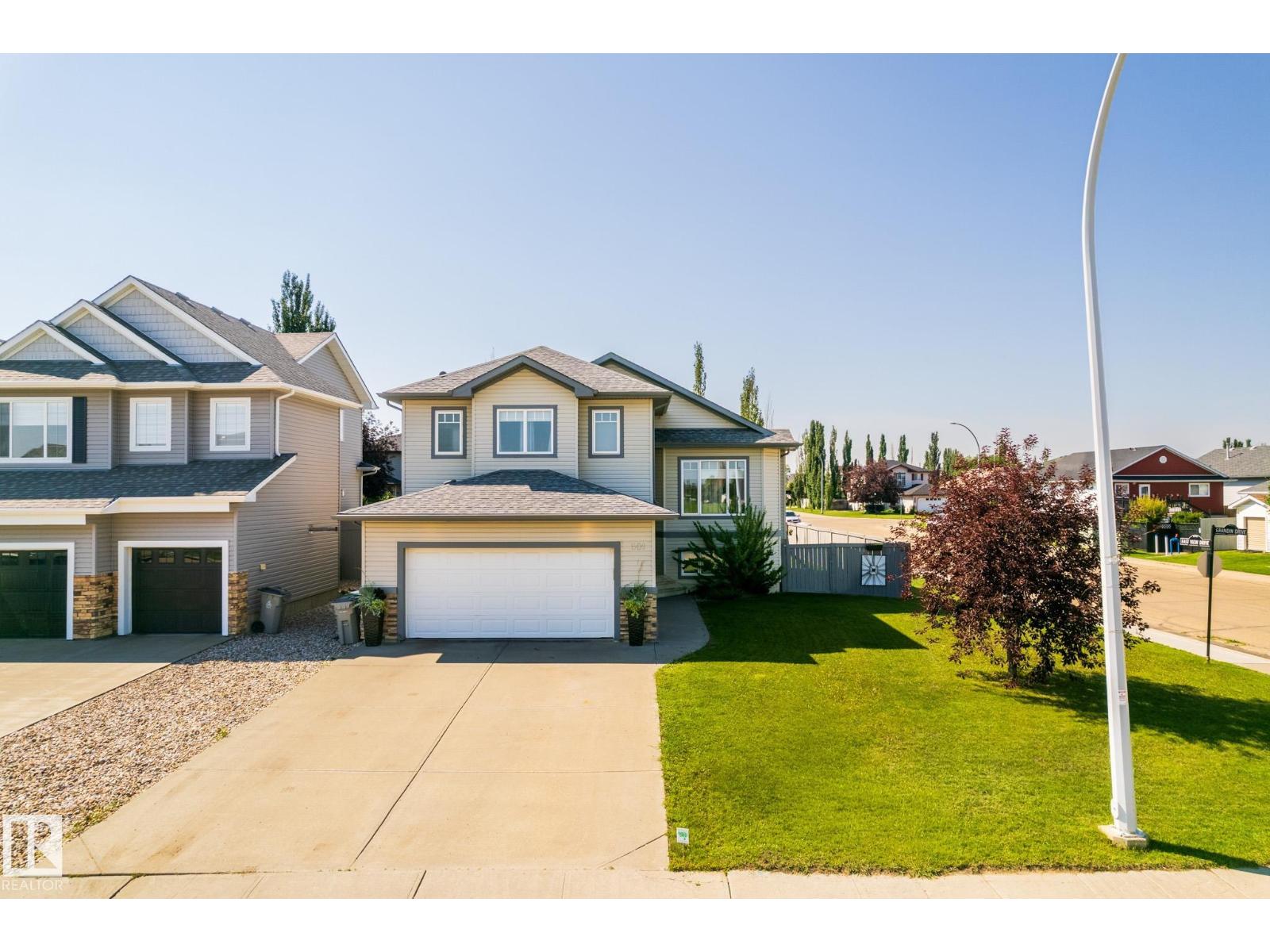 501 GRANDIN DR - 4