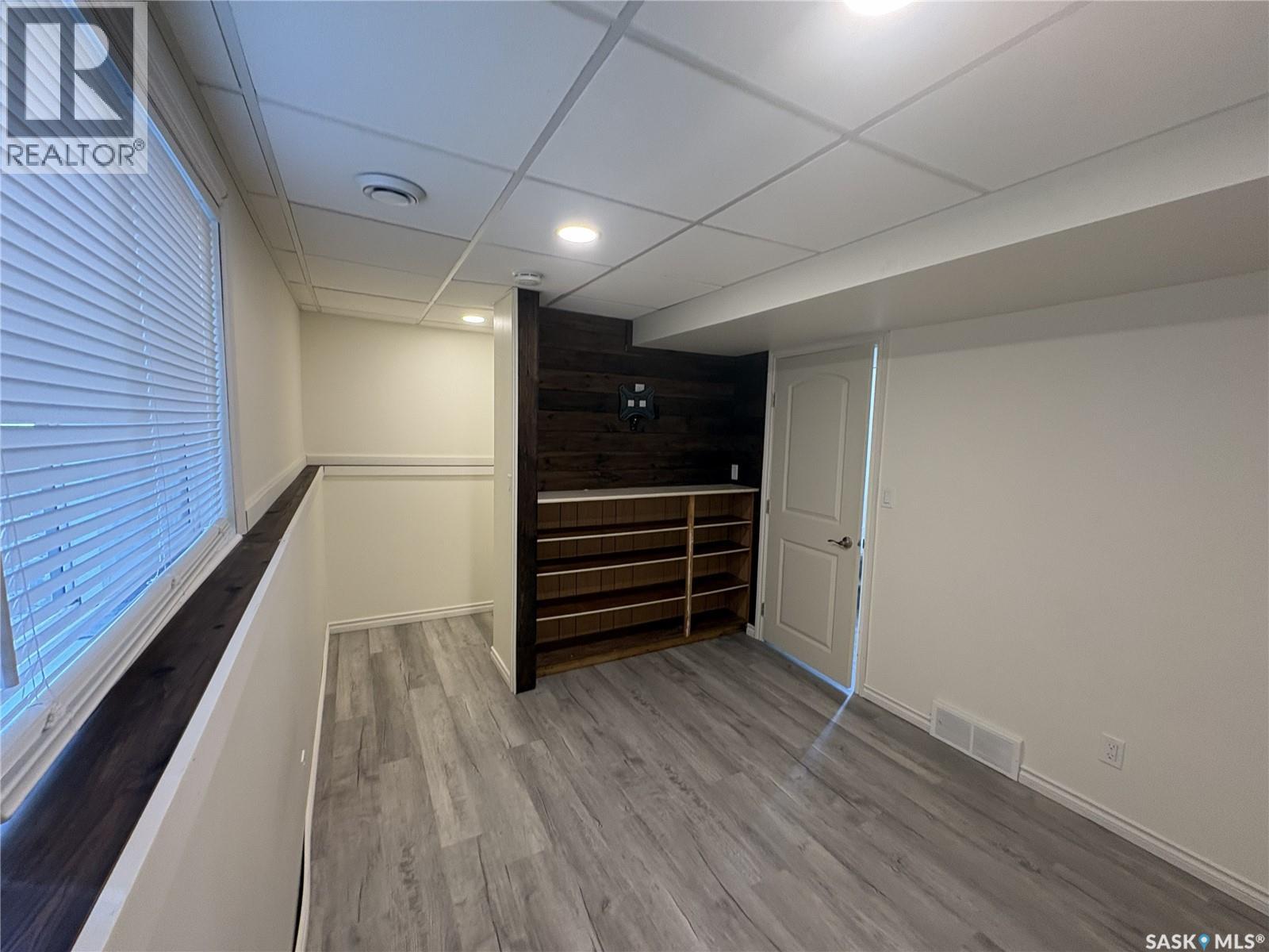 27 Calvert CRESCENT - 13