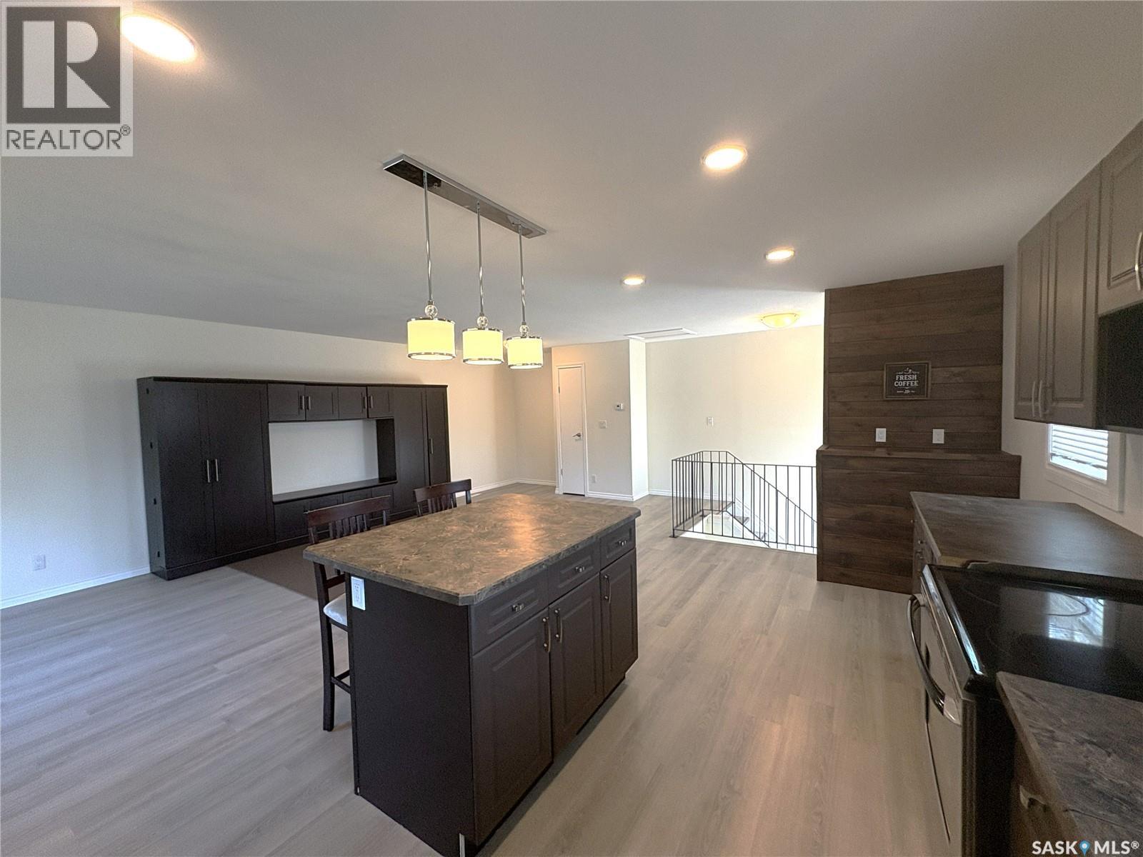 27 Calvert CRESCENT - 4