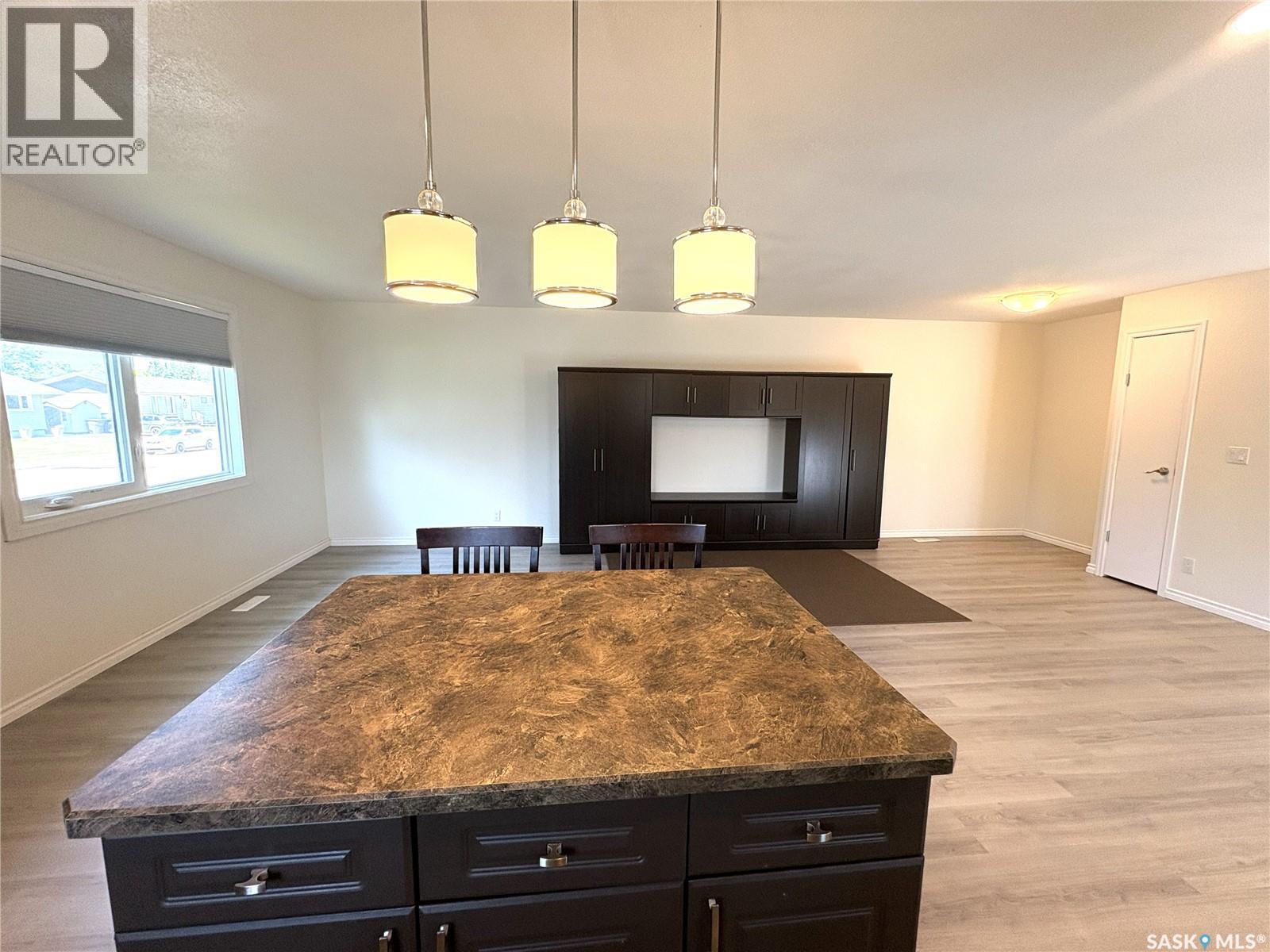 27 Calvert CRESCENT - 6