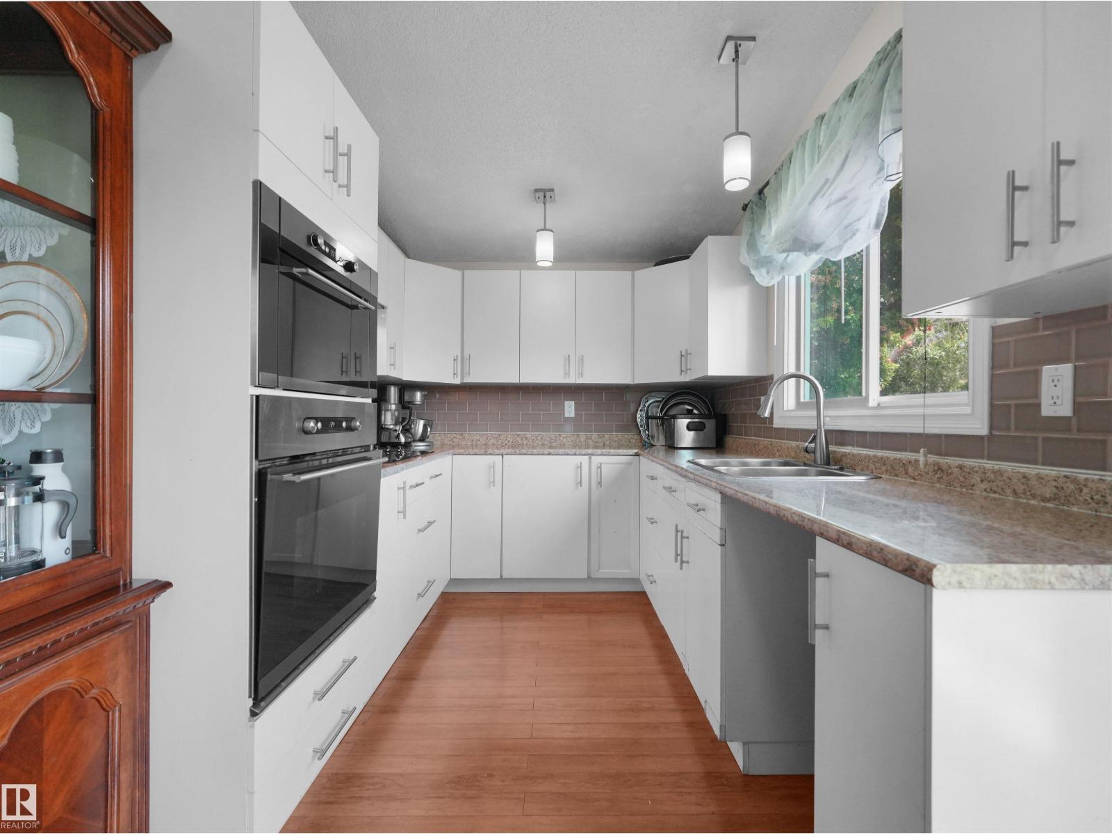 15603 122 ST NW - 22