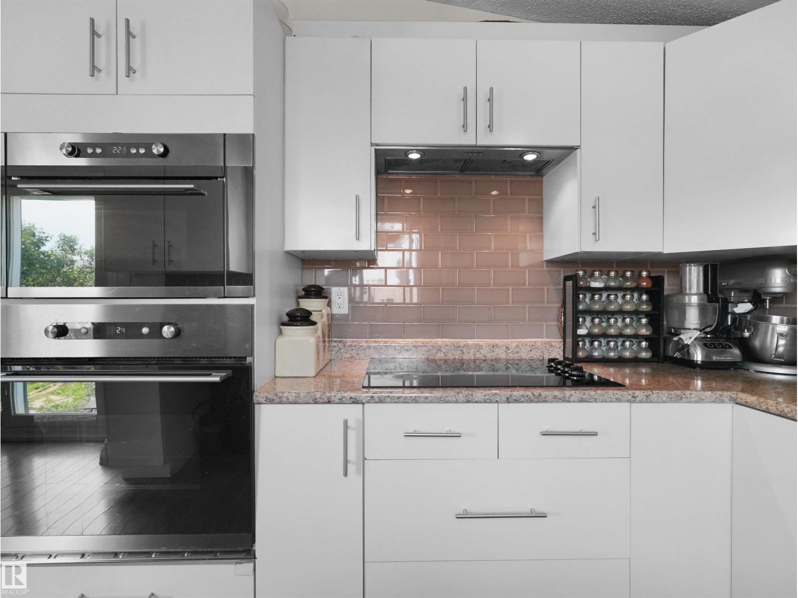 15603 122 ST NW - 23