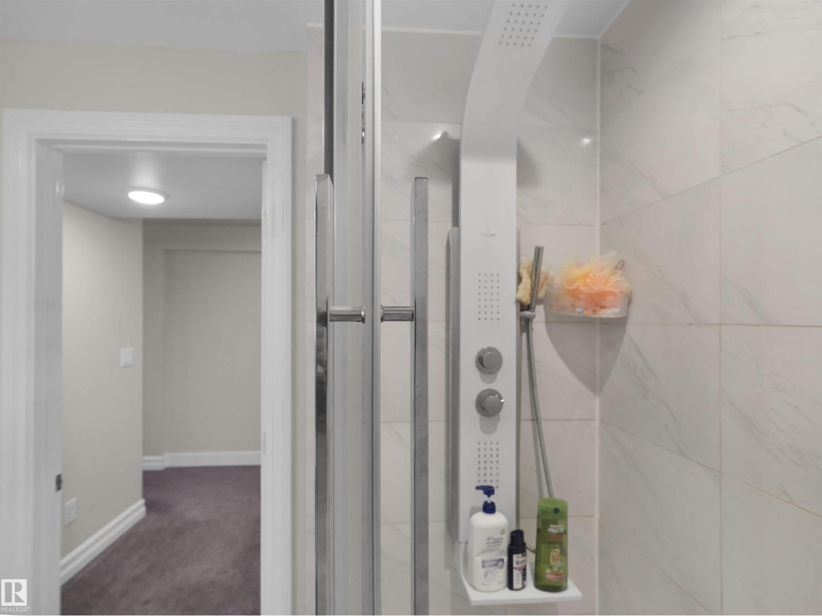 15603 122 ST NW - 48