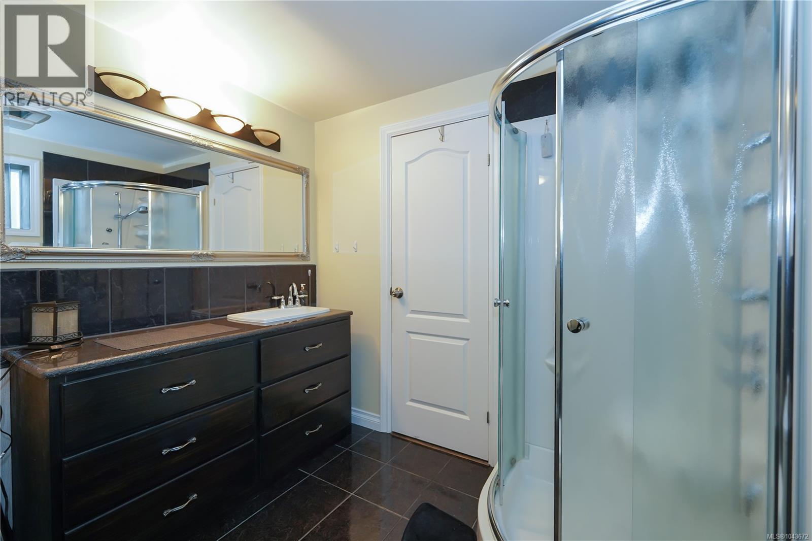 1777 Cecil St - 11